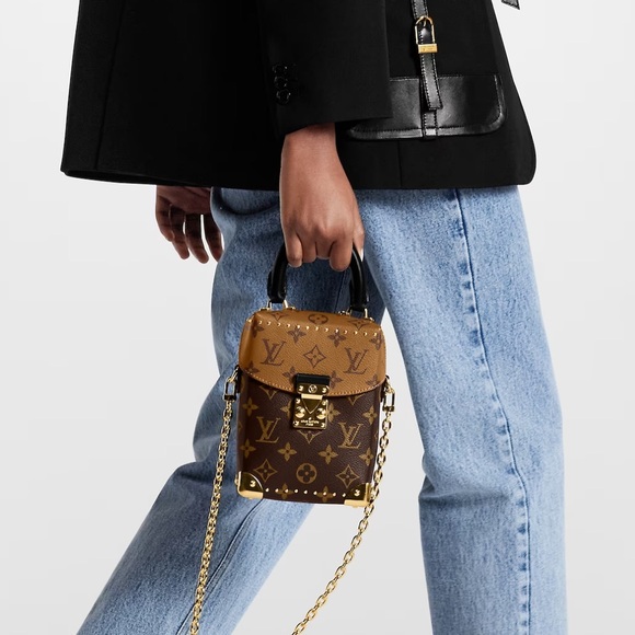 Louis Vuitton Monogram & Monogram Reverse coated Canvas Camera Box Bag - Picture 2 of 11